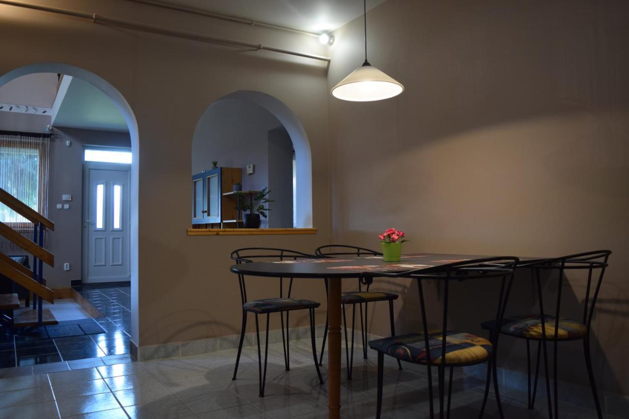 Hotel La Mia Casa Vendeghaz Kaposvár Zewnętrze zdjęcie